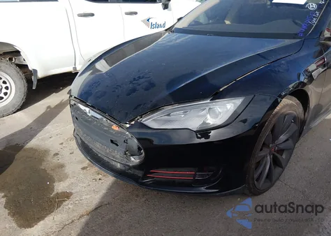 2013 Tesla Model S Performance из США, поврежденный, VIN 5YJSA1CP0DFP13217
